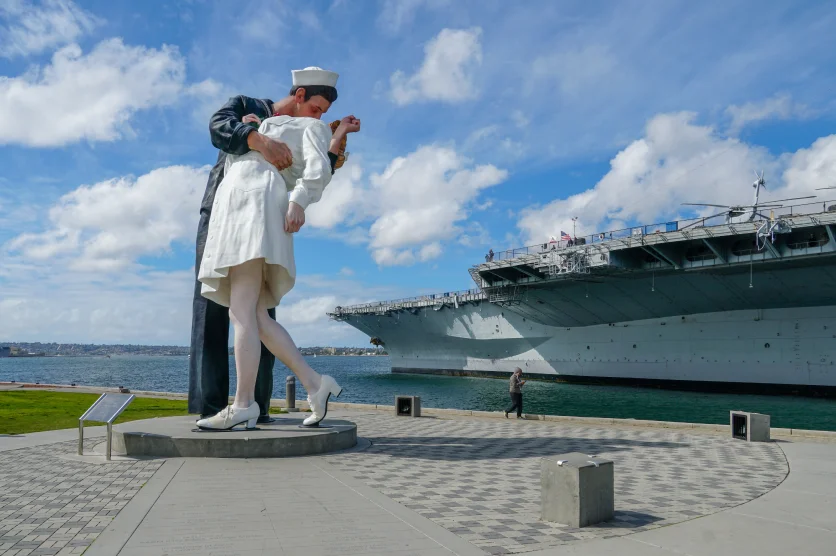Kissing sailor statue, Port of San Diego. also known as “Unconditional Surrender” recreates famous embrace between a sailor and a nurse celebrating