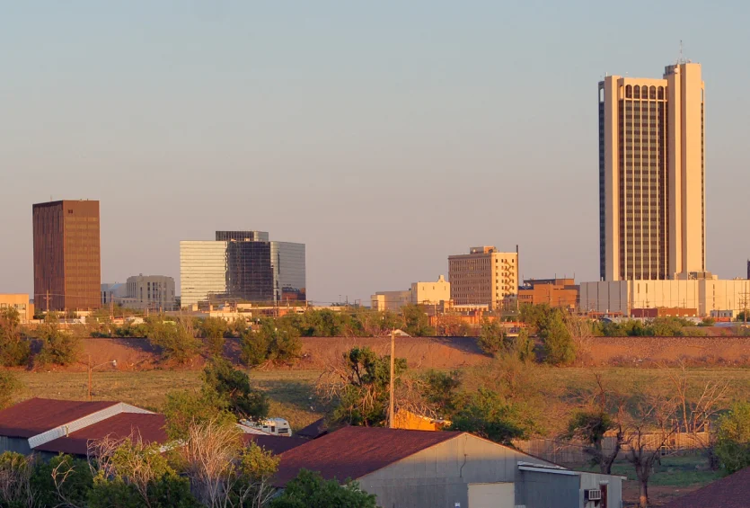 A long panoramic view of the north Texas town metro area of Amarillo – best home insurance in Texas.